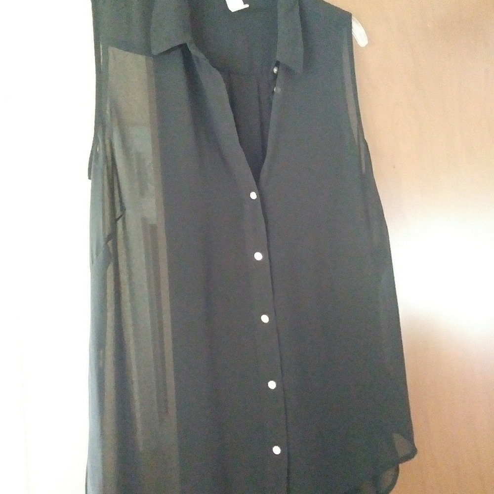 H&M sleeveless top